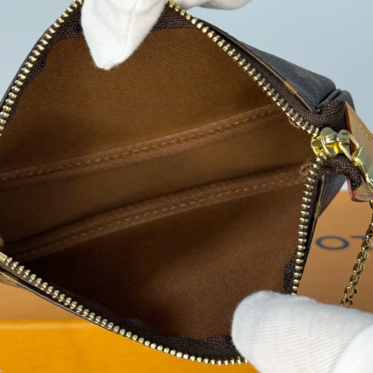 Louis Vuitton Monogram Mini Pochette Accessories