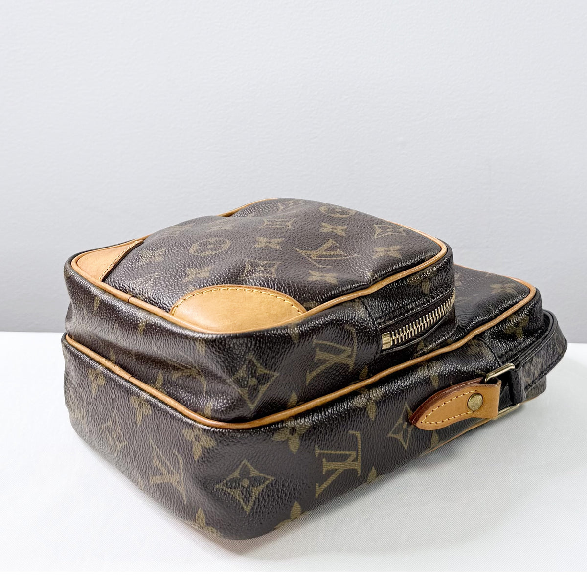 Louis Vuitton Monogram Amazone Crossbody Bag - Giveaway in our Facebook grouup