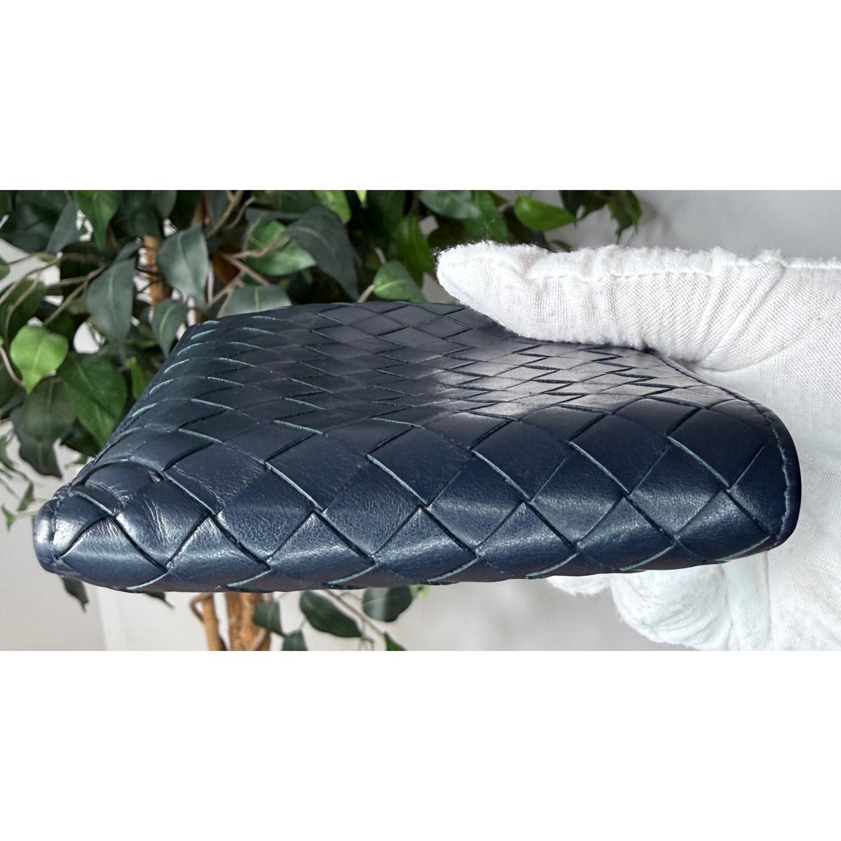 Bottega Veneta Intrecciato Wallet Bifold Leather Unisex Made in Italy Navy