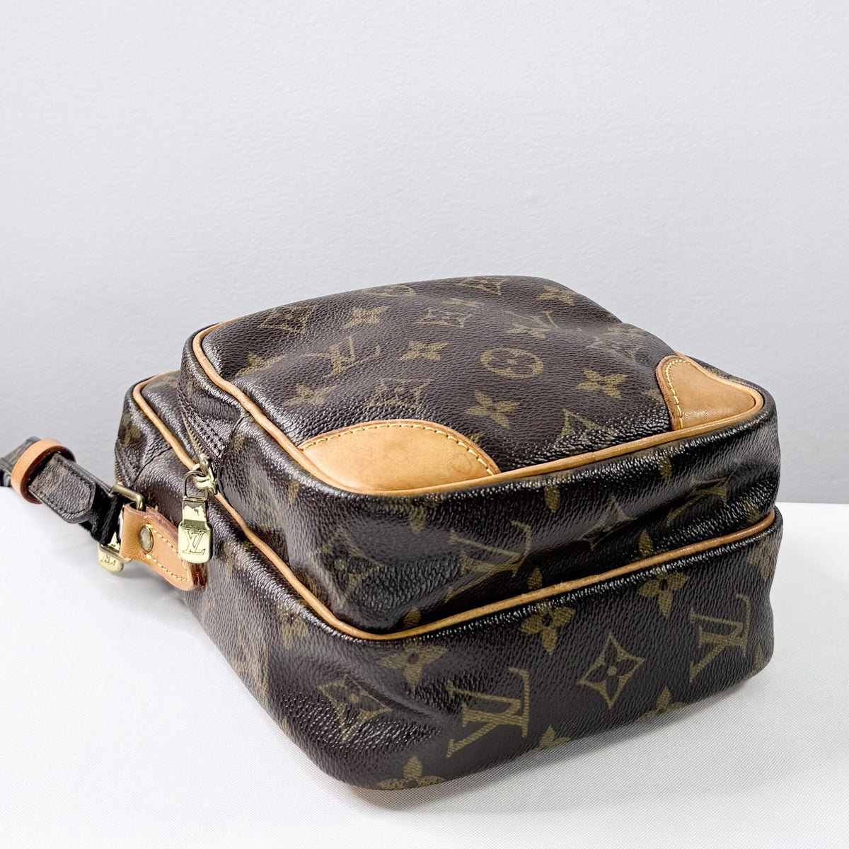 Louis Vuitton Monogram Amazone Crossbody Bag - Giveaway in our Facebook grouup