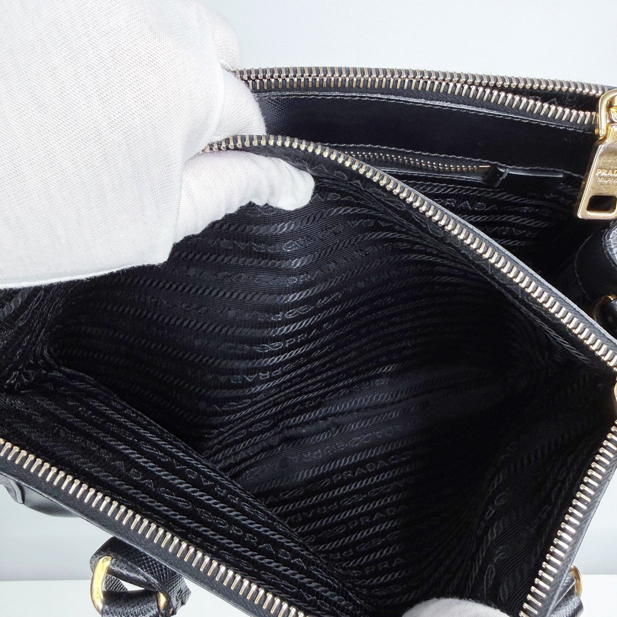 Prada Black Saffiano Leather Small Double Zip Galleria Tote w/ Strap