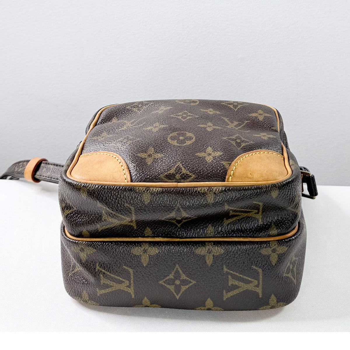 Louis Vuitton Monogram Amazone Crossbody Bag - Giveaway in our Facebook grouup