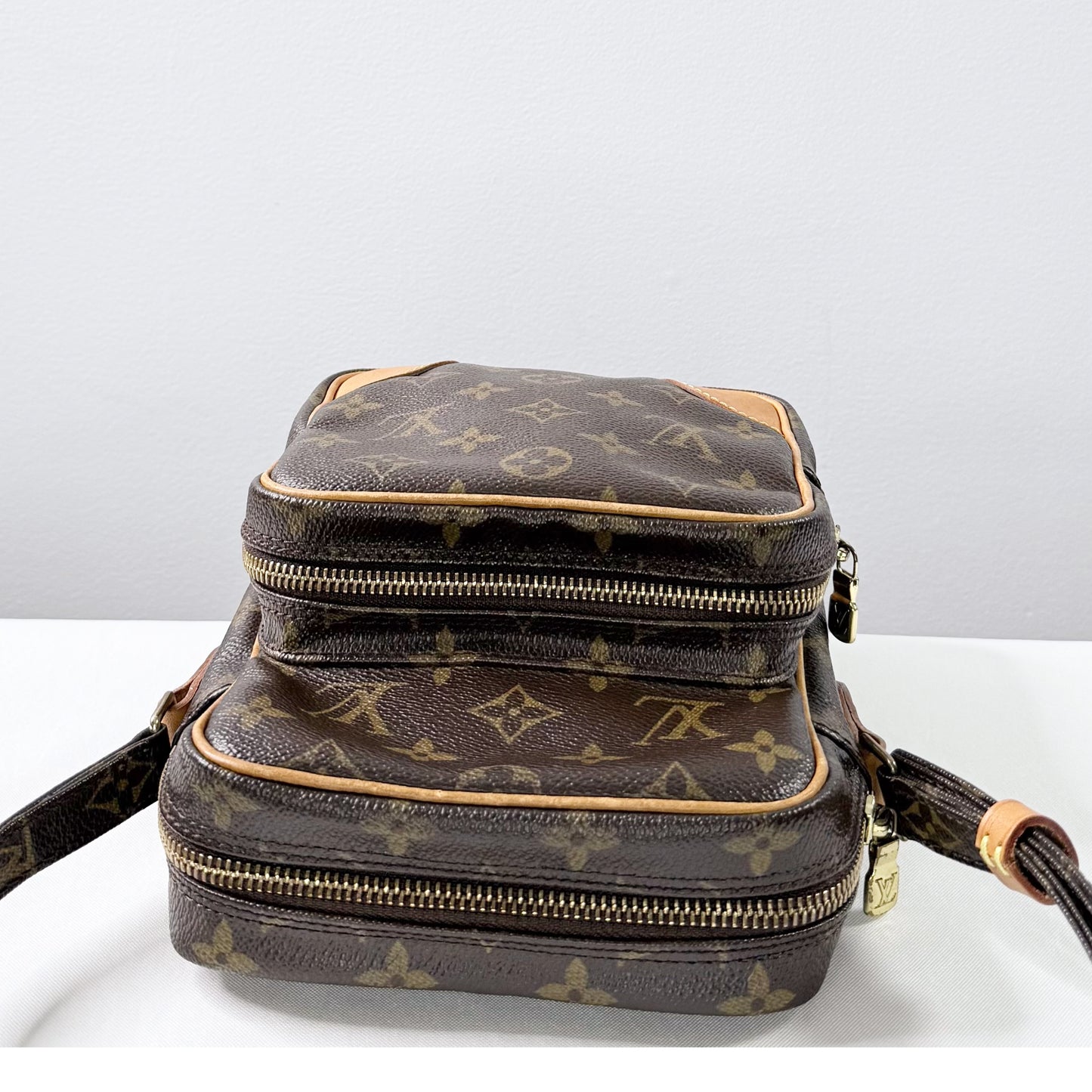 Louis Vuitton Monogram Amazone Crossbody Bag - Giveaway in our Facebook grouup