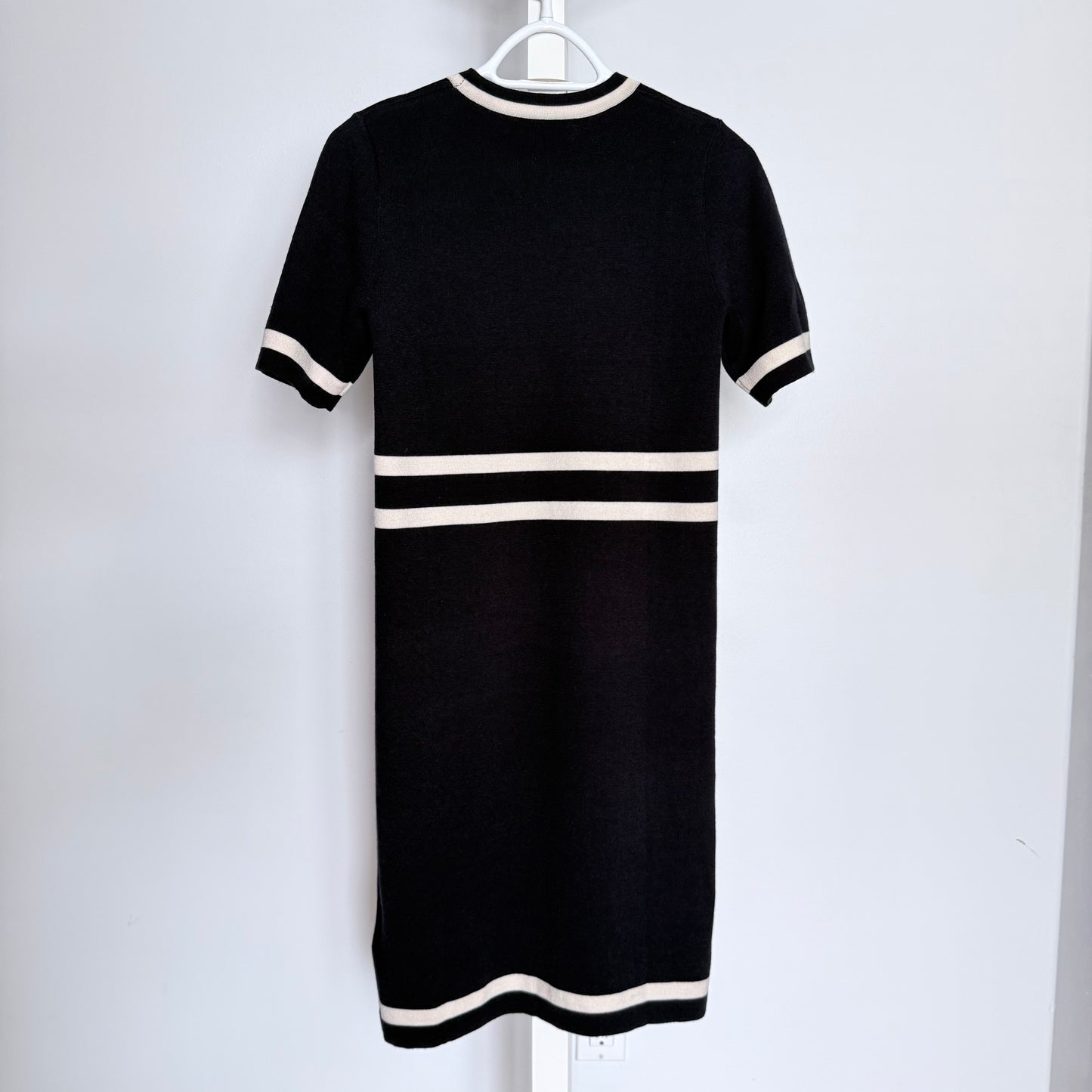 MaxMara Black & Cream Short Sleeve Knit Dress