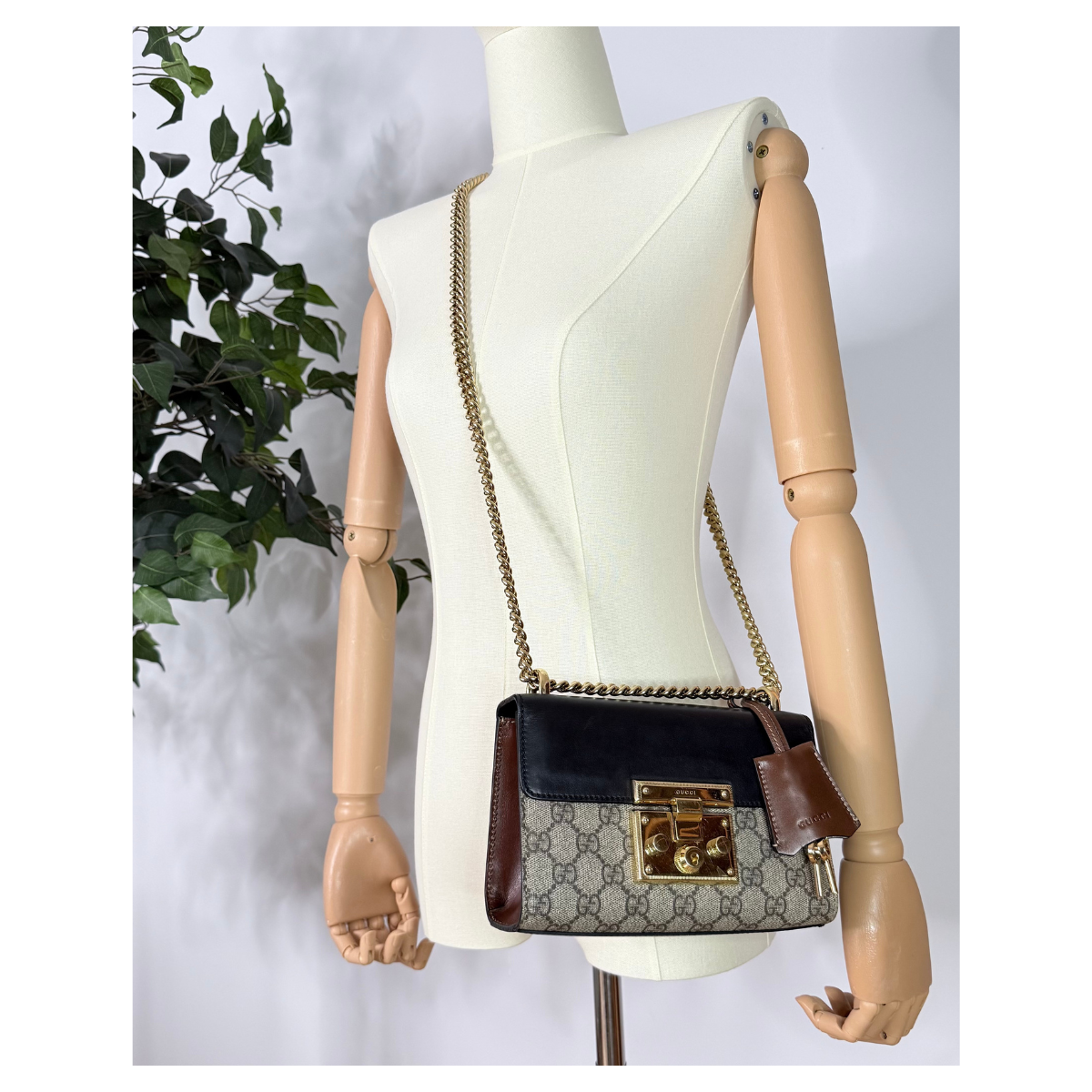 Gucci Padlock GG Supreme Canvas Leather Shoulder Bag
