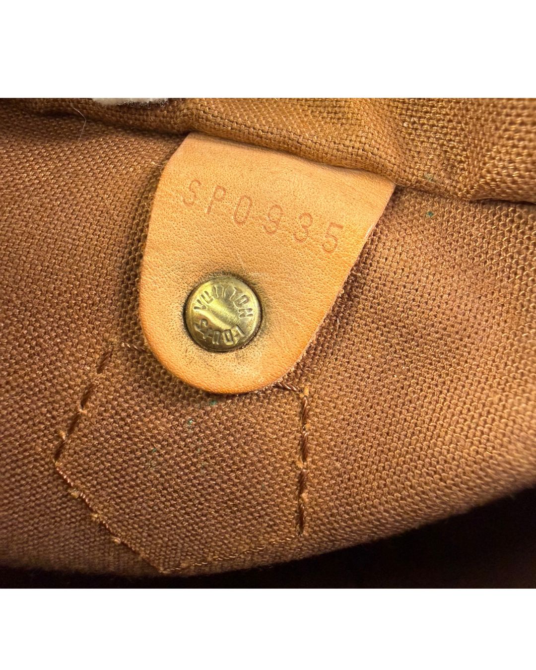 Louis Vuitton Monogram Speedy 25