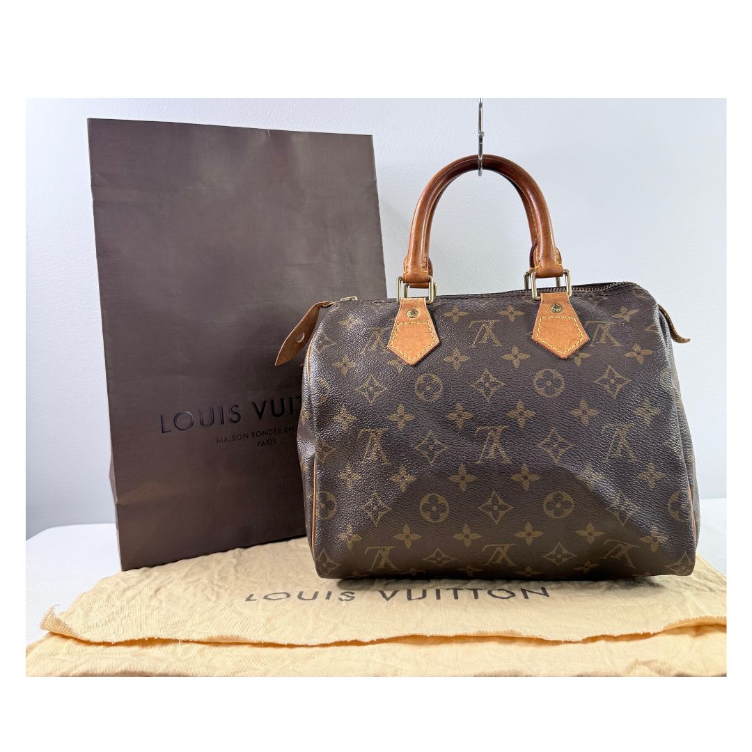 Louis Vuitton Speedy 25 Monogram Handbag