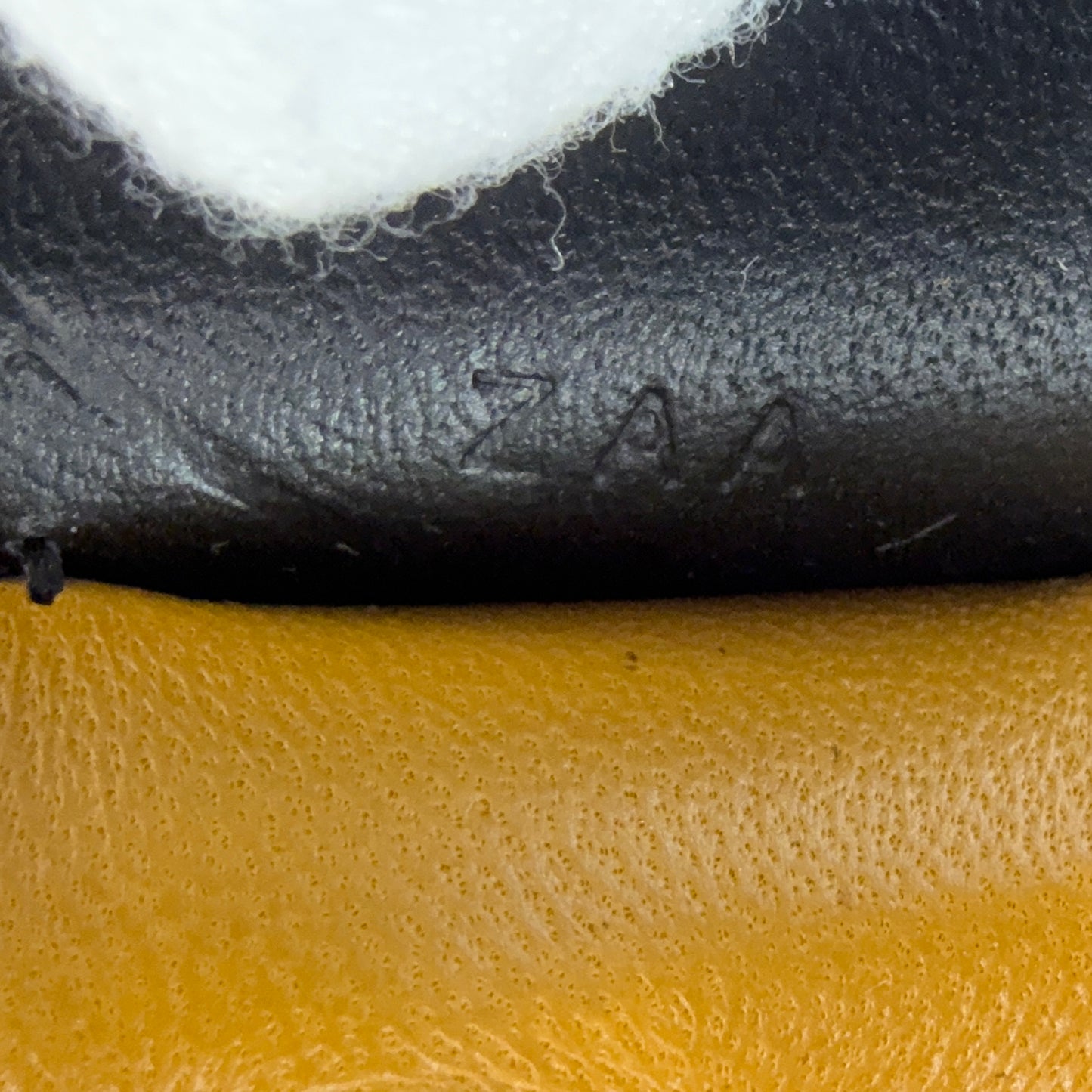 Hermès Rodeo Pegase PM Sesame/Black/Blue Saphir