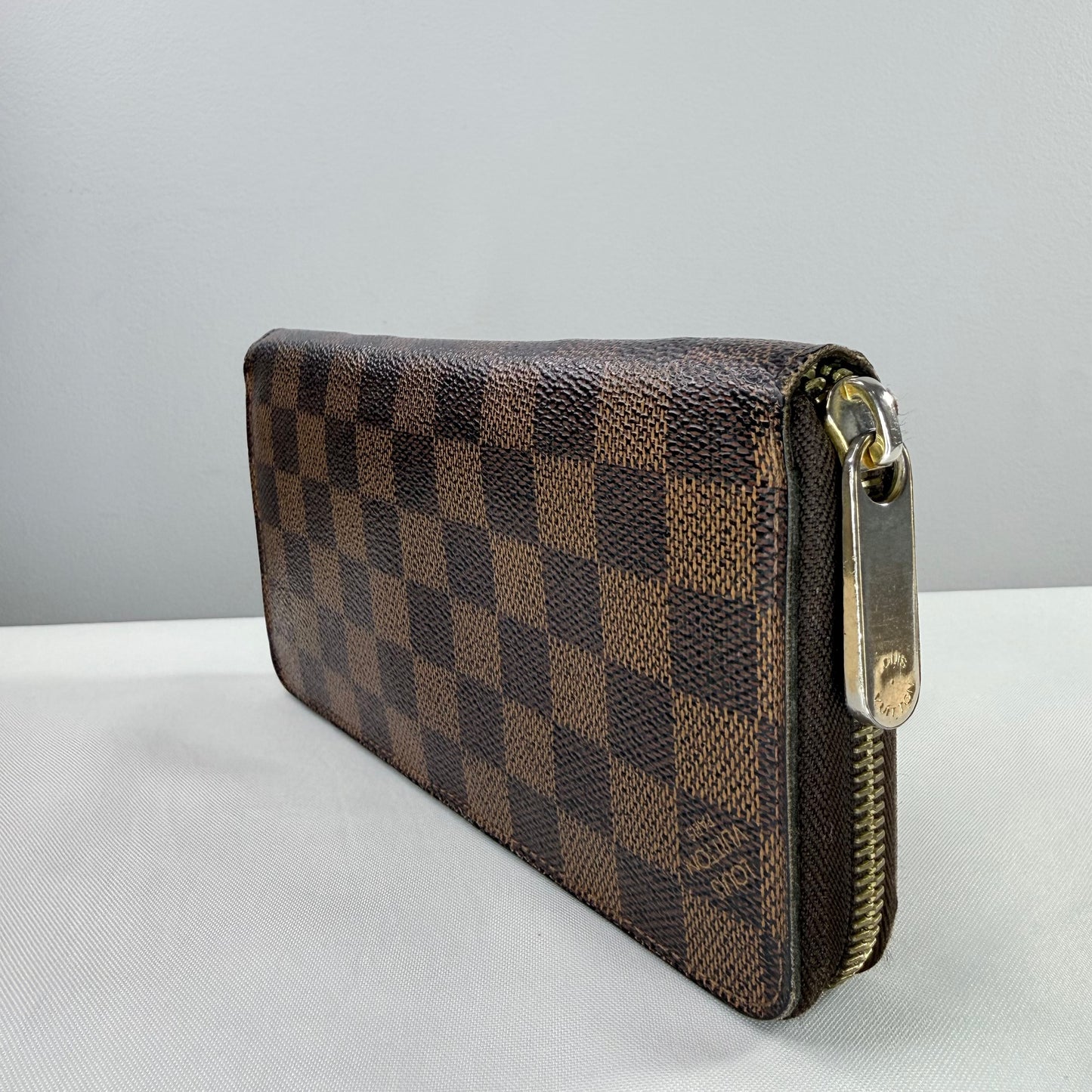 Louis Vuitton Damier Ebene Zippy Wallet