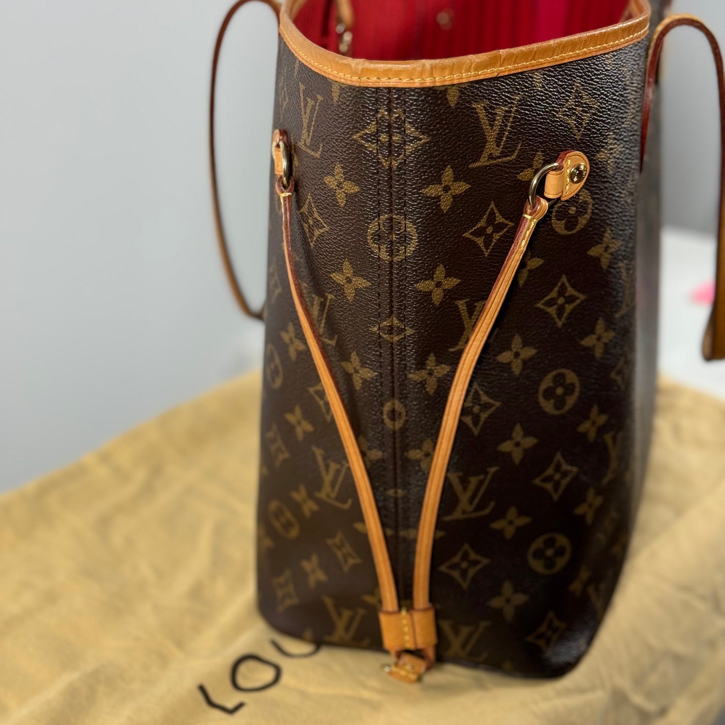 Louis Vuitton Monogram Neverfull MM with Pouch