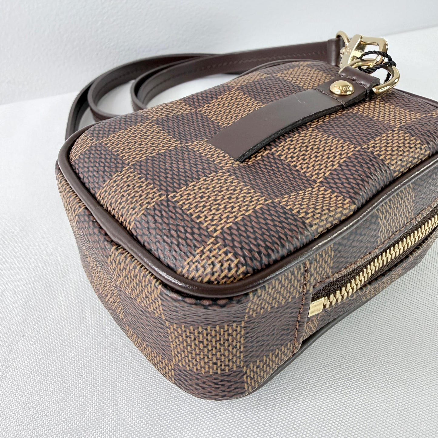 Louis Vuitton Damier Ebene Etui Okapi PM Pouch