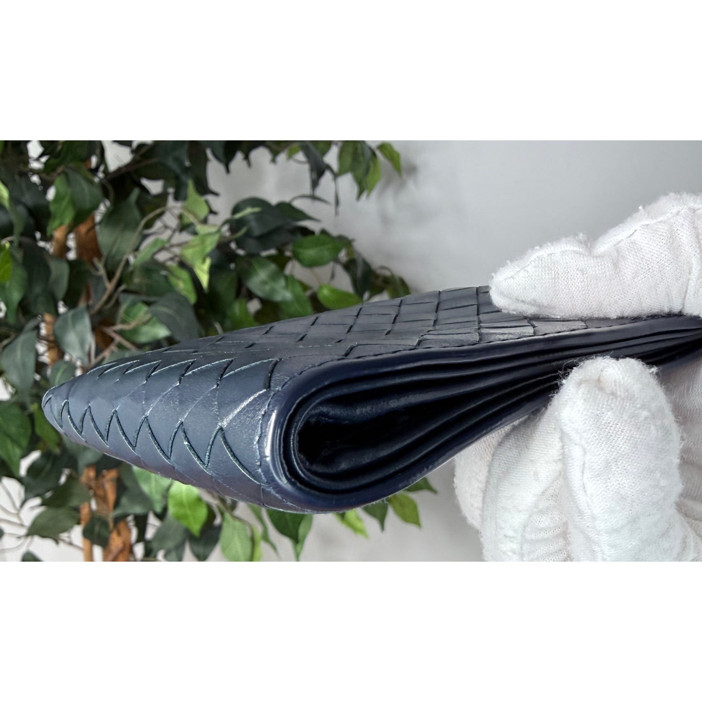 Bottega Veneta Intrecciato Wallet Bifold Leather Unisex Made in Italy Navy