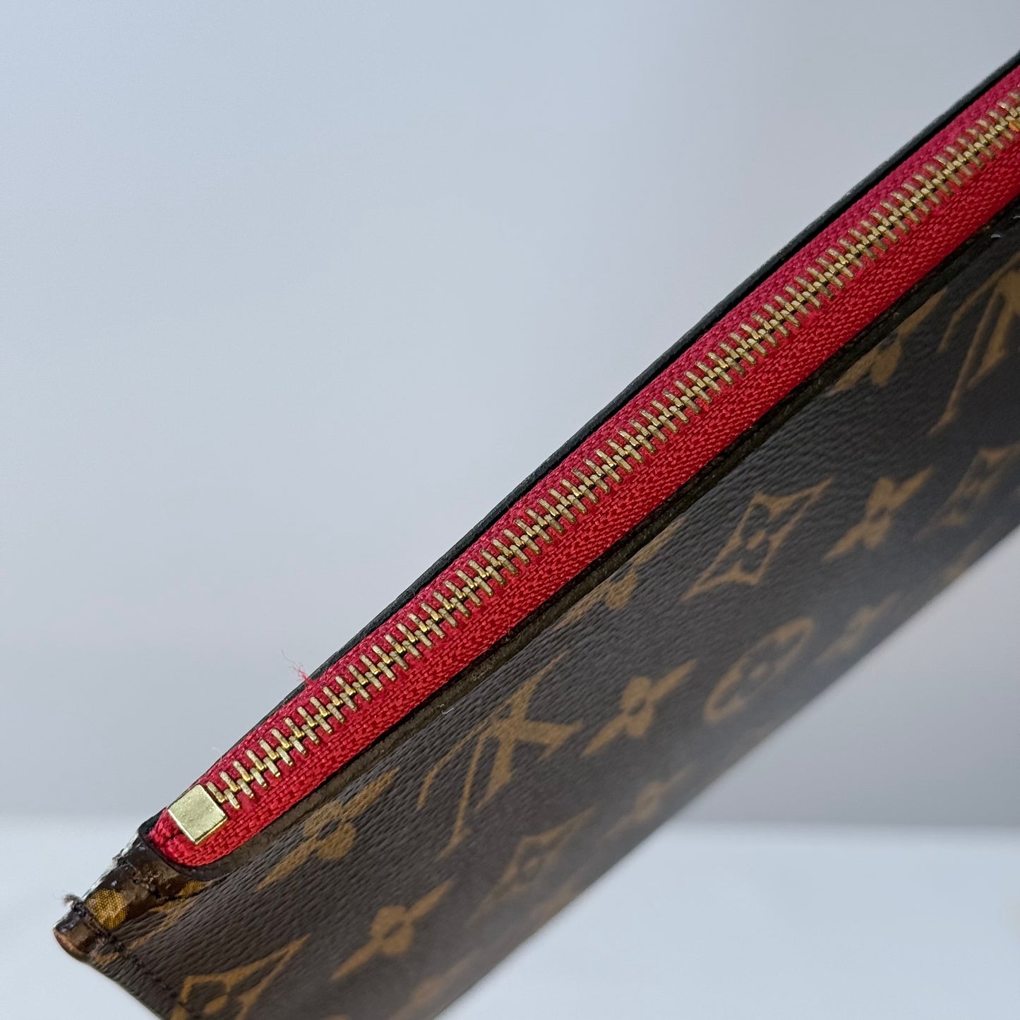 LOUIS VUITTON Monogram Neverfull MM Pouch Accessory Pouch