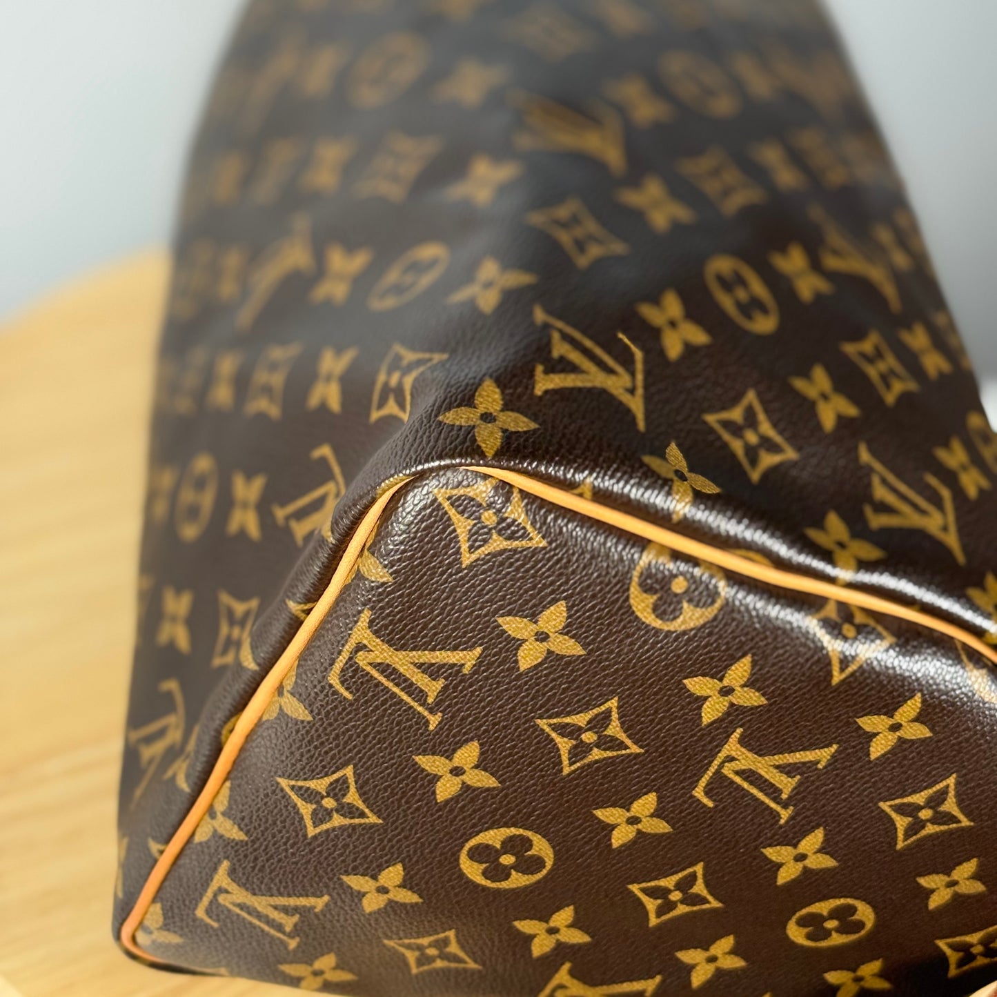 Louis Vuitton Monogram Speedy 30 Boston Bag W/Dust Bag, Lock & Key