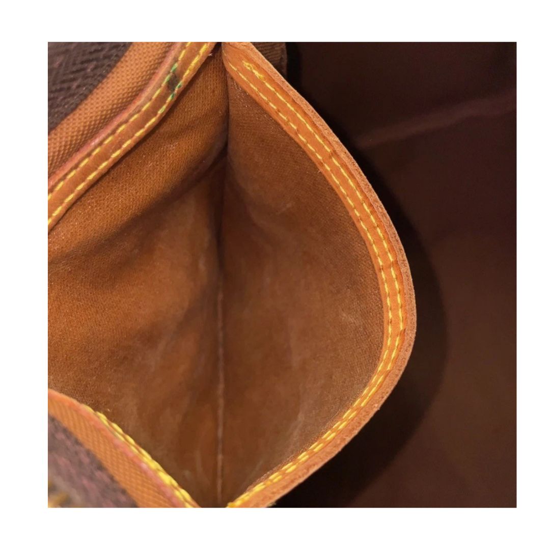 Louis Vuitton Speedy 25 Monogram Handbag