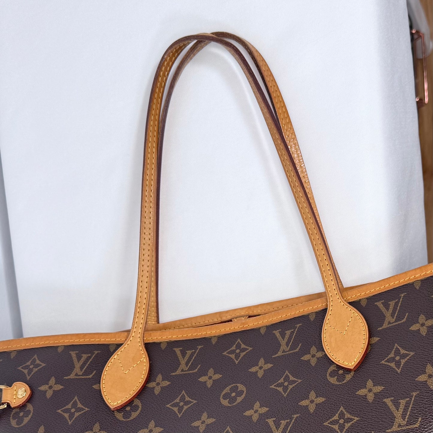 Louis Vuitton Monogram Neverfull MM with Pouch