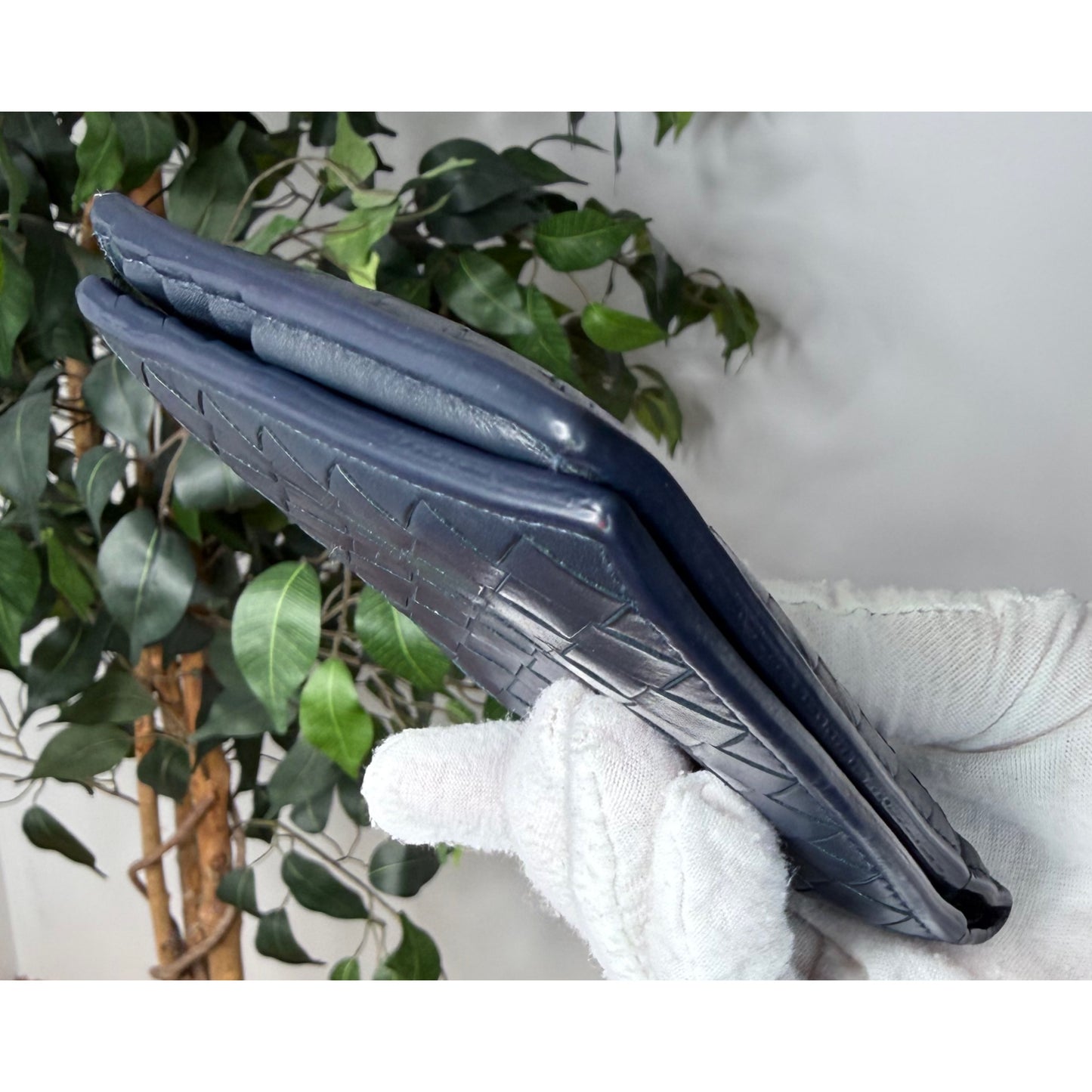 Bottega Veneta Intrecciato Wallet Bifold Leather Unisex Made in Italy Navy