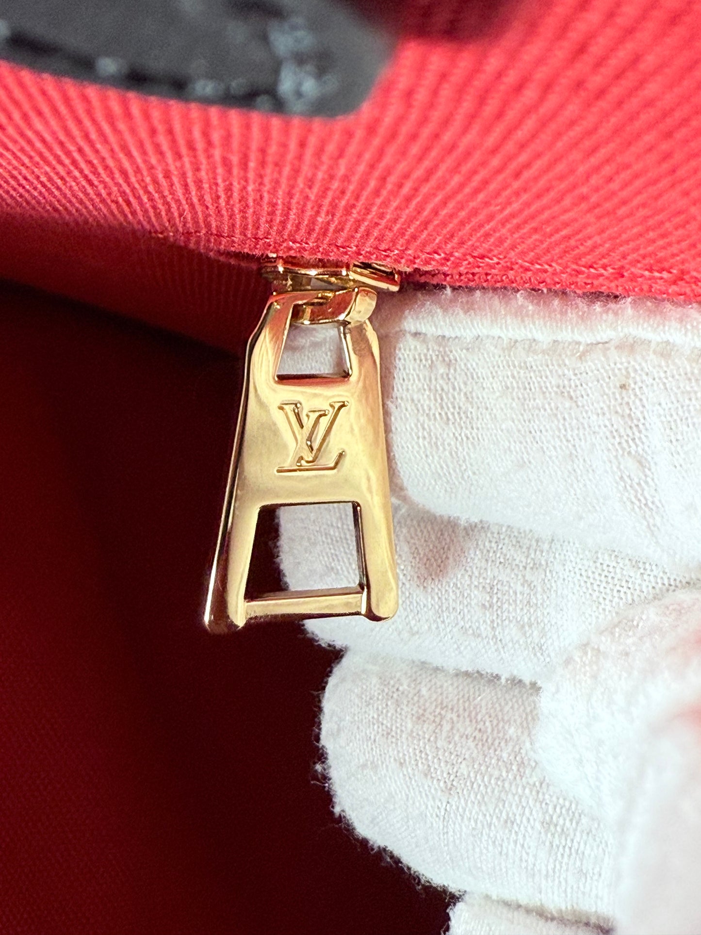 Louis Vuitton Monogram Reverse OnTheGo GM 2WAY Shoulder Tote Bag