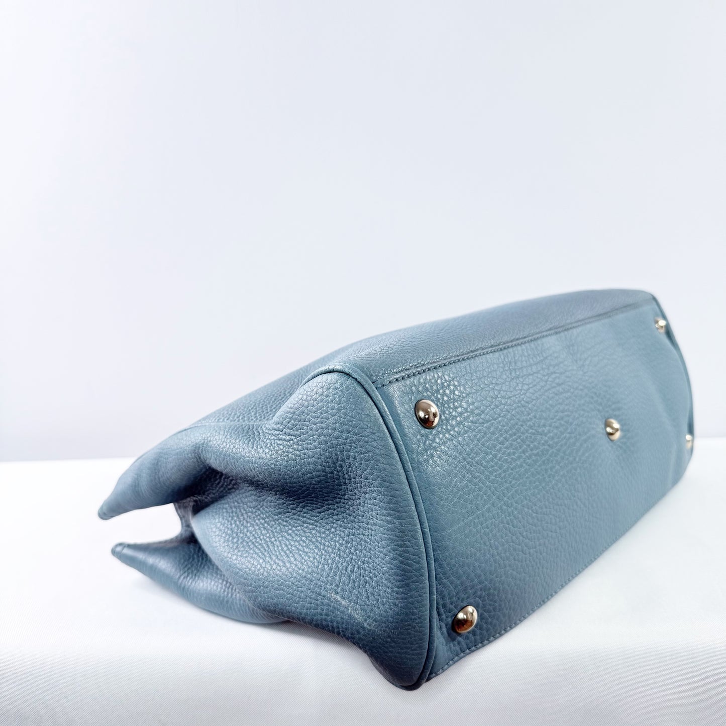 Gucci  Bamboo Pebbled Leather Blue Shopper Tote
