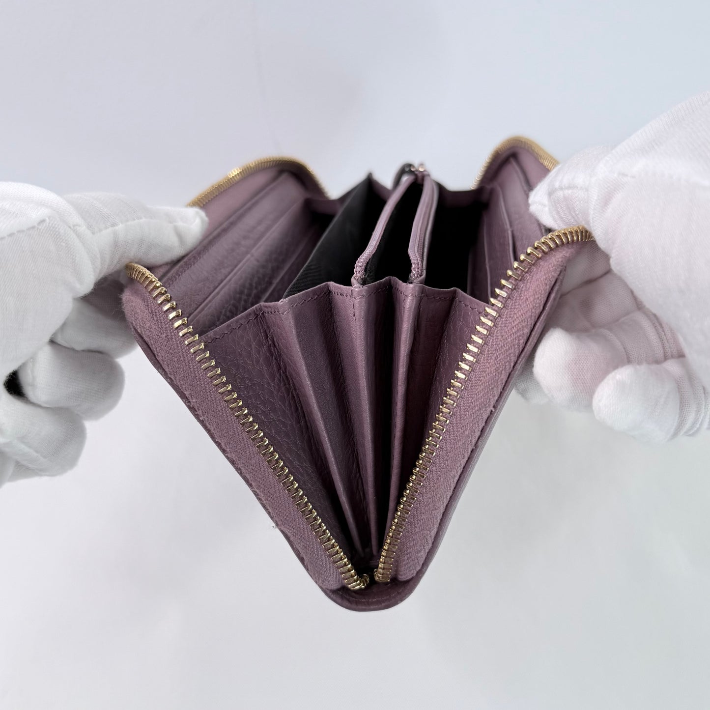 Gucci Purple Leather Bamboo Tassel Zip Around Wallet