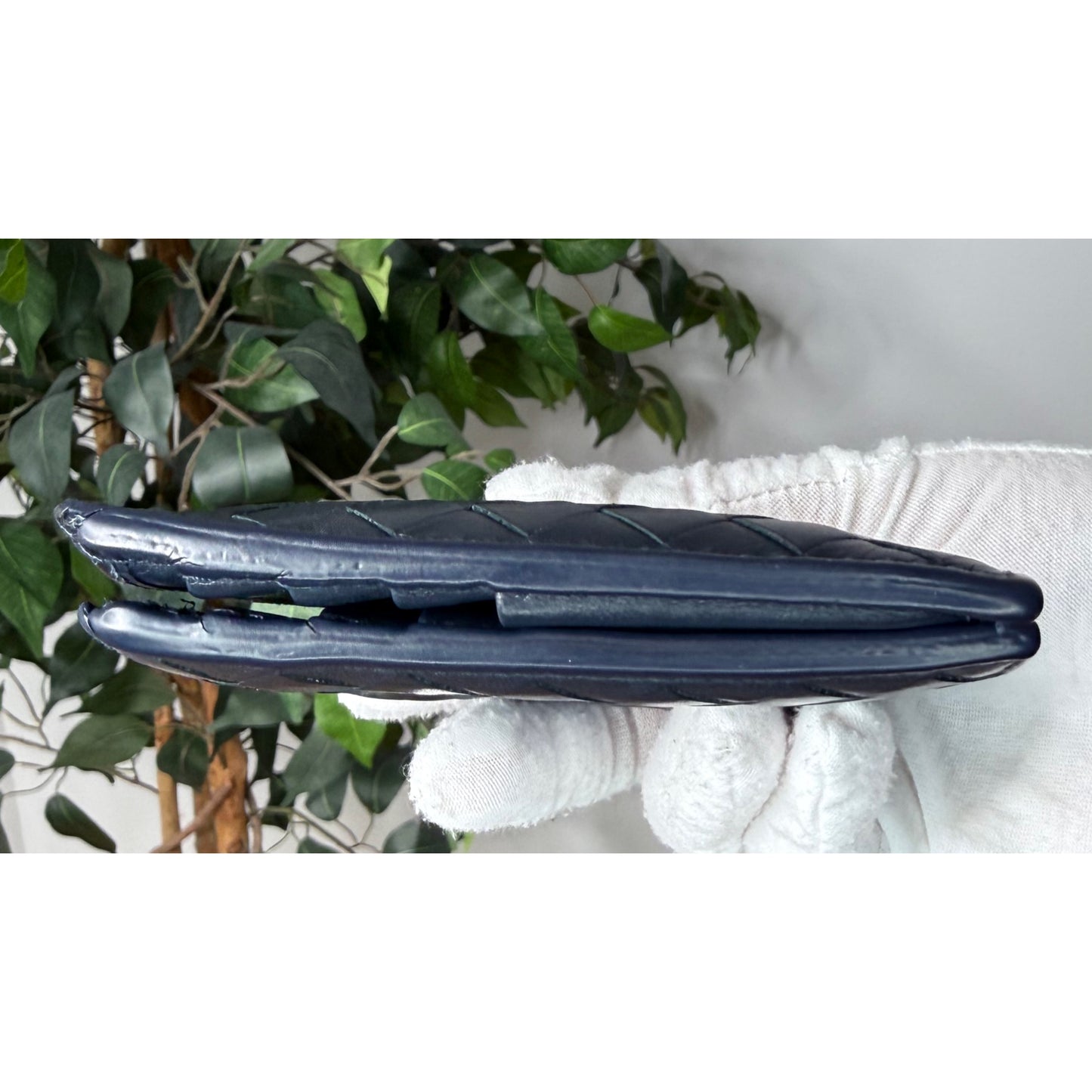 Bottega Veneta Intrecciato Wallet Bifold Leather Unisex Made in Italy Navy