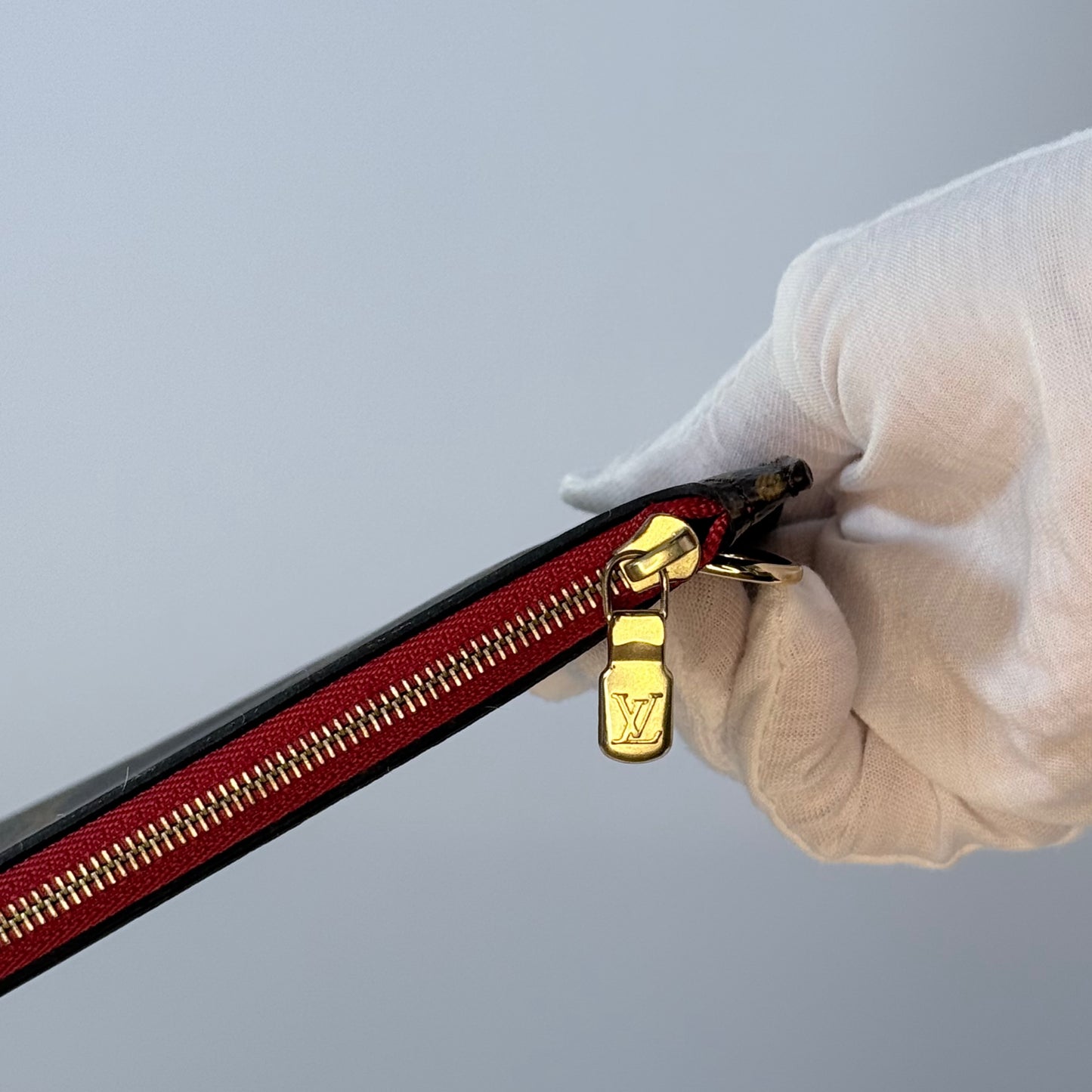 LOUIS VUITTON Monogram Neverfull MM Pouch Accessory Pouch