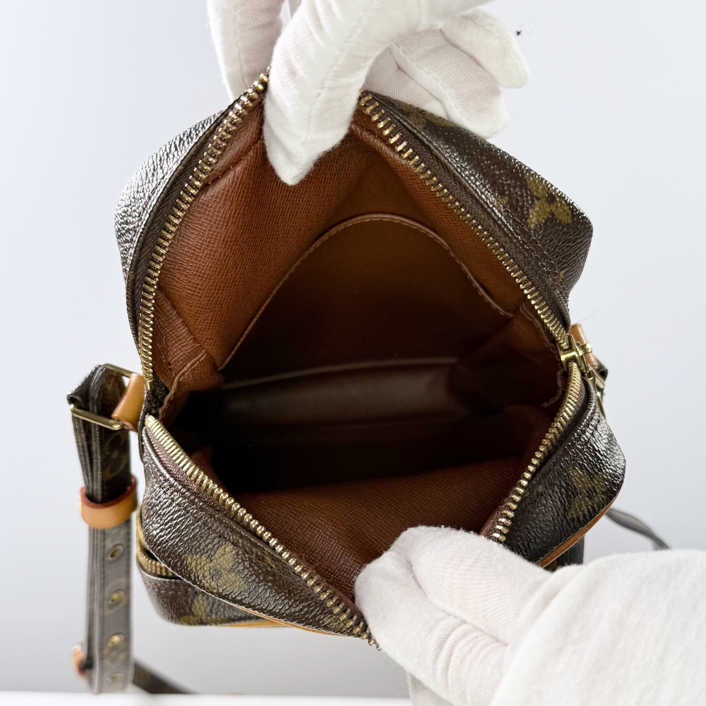 Louis Vuitton Monogram Amazone Crossbody Bag - Giveaway in our Facebook grouup