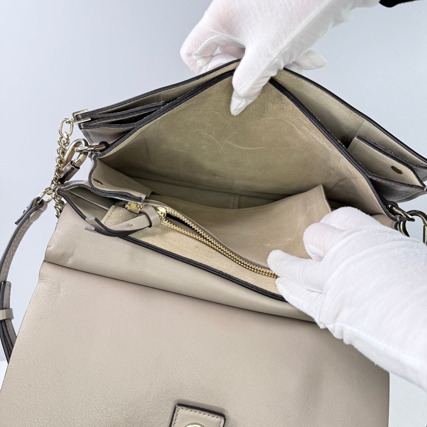 Chloé Faye Medium Shoulder Bag