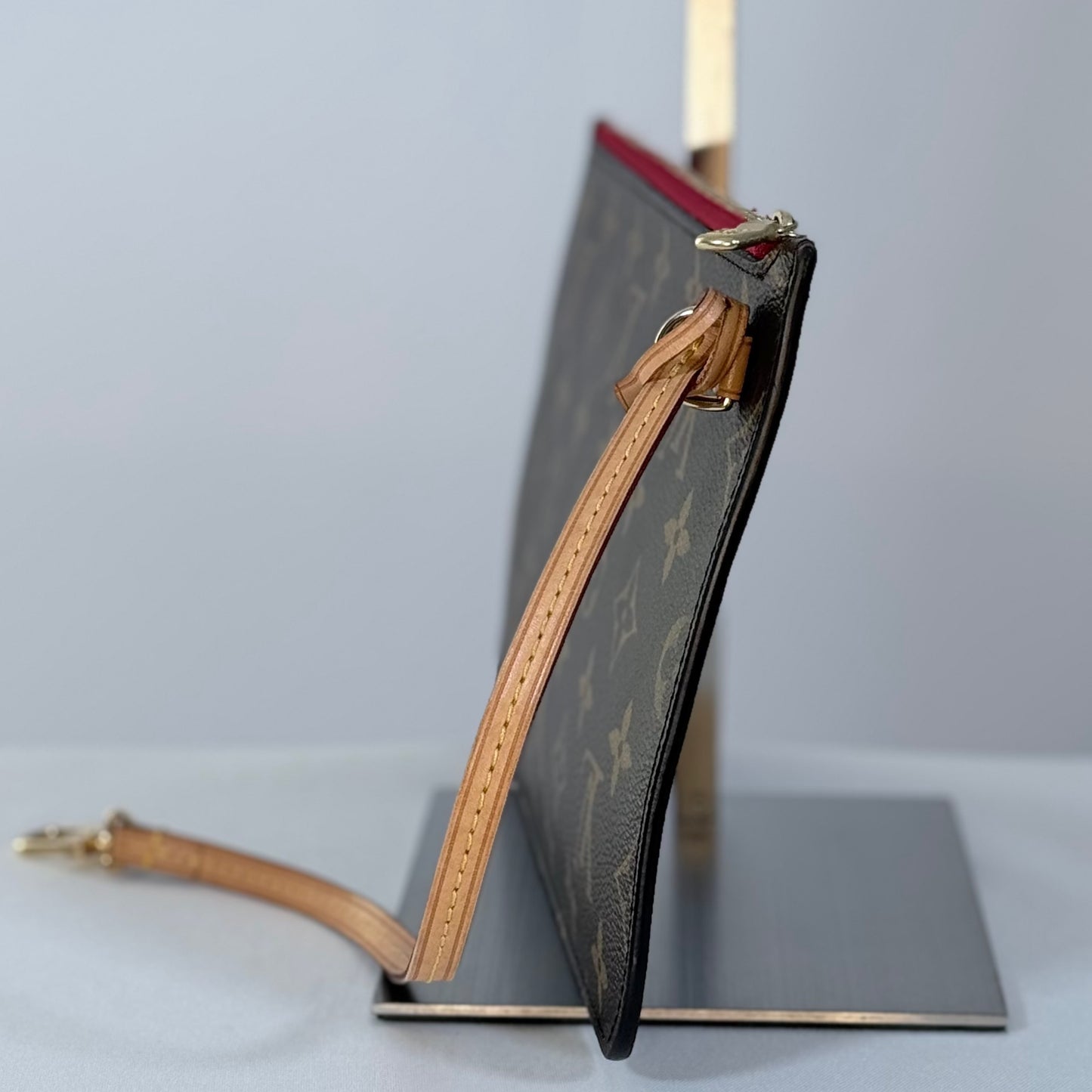 LOUIS VUITTON Monogram Neverfull MM Pouch Accessory Pouch