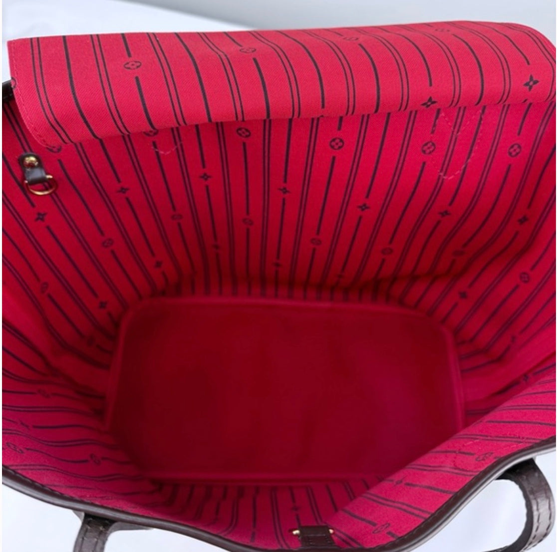 Louis Vuitton Neverfull MM Damier Ebene Canvas Cherry Red Lining Tote Bag