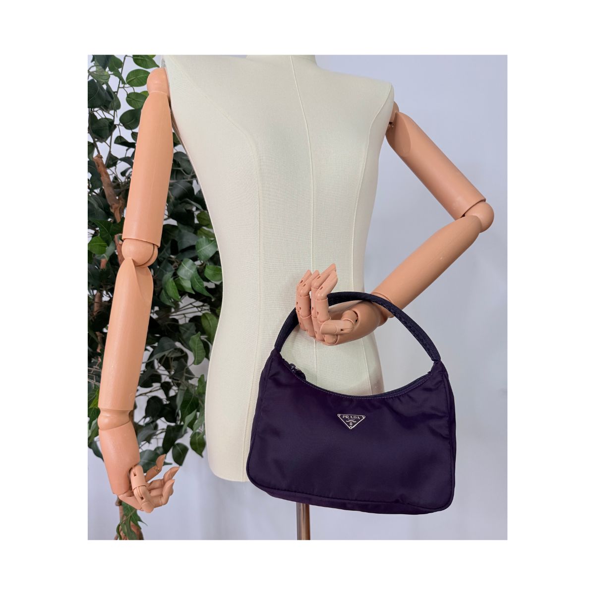 Prada Re-Edition 2000 Handbag