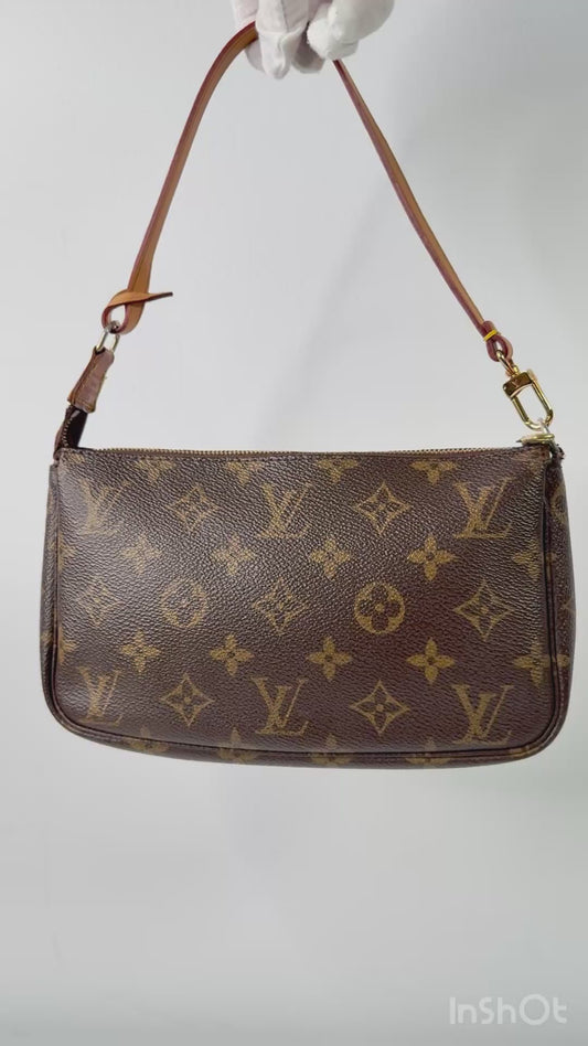 Louis Vuitton Pochette Accessories Monogram Canvas Shoulder Bag